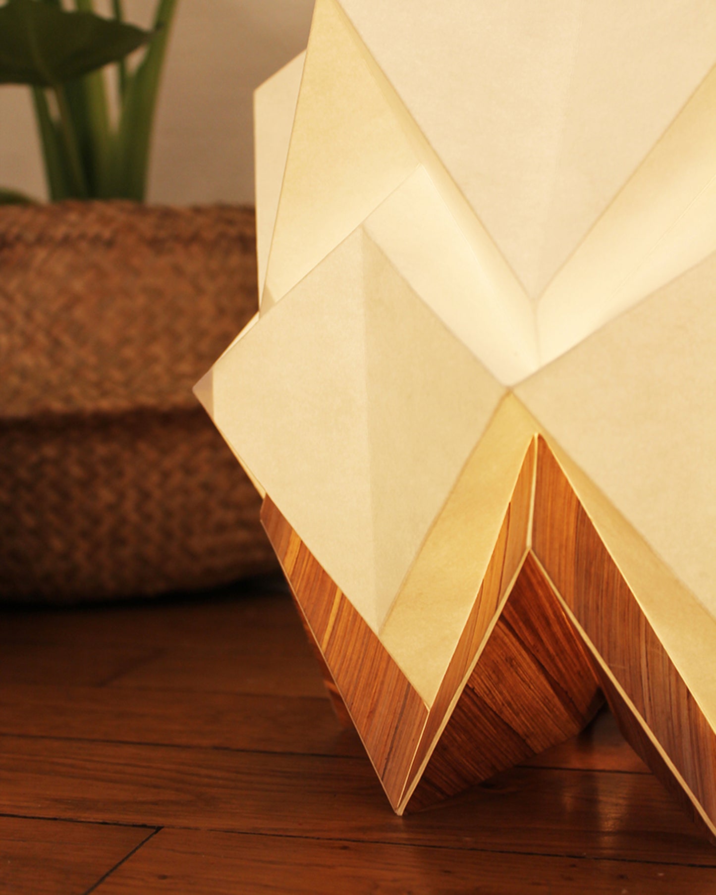 Lampe de Table Origami en EcoWood et Papier