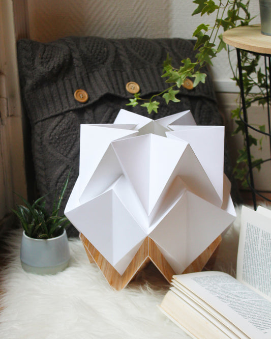 Lampe de Table Origami en EcoWood et Papier