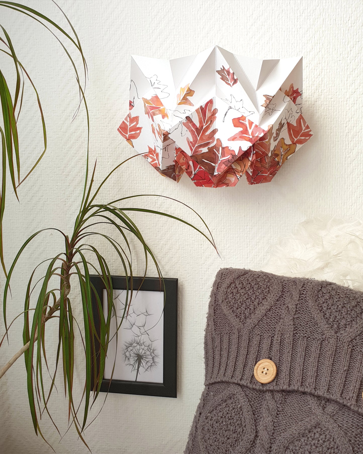 Origami Wall Sconce in Paper - Autumn