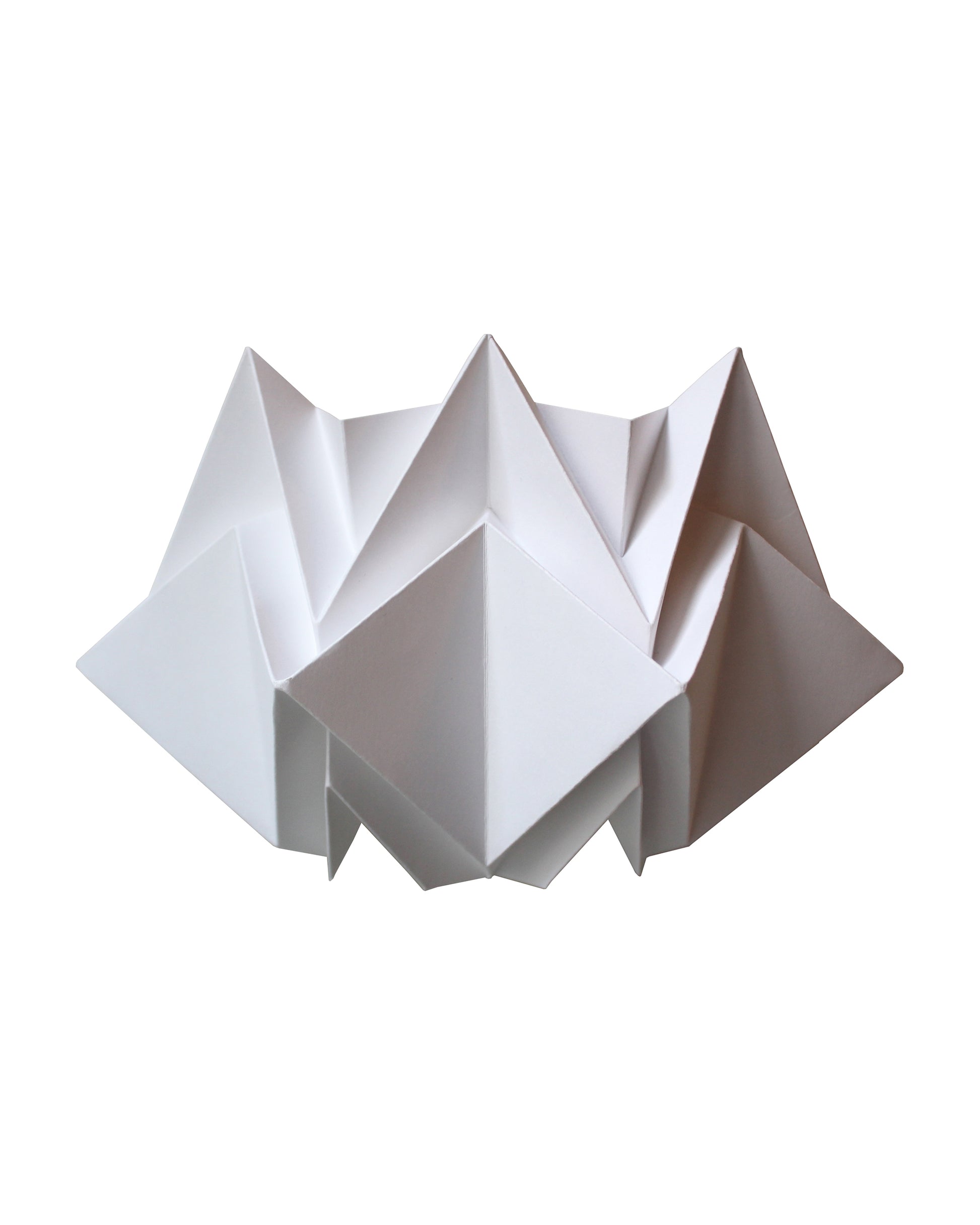 white origami sconce pack shot tedzukuri atelier