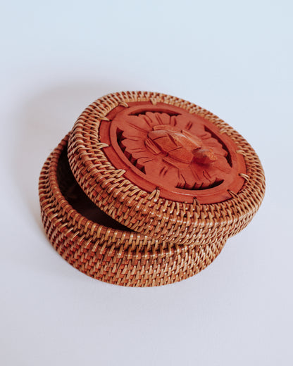 Bali Handcrafted Turtle Carving & Rattan Jewellery Box