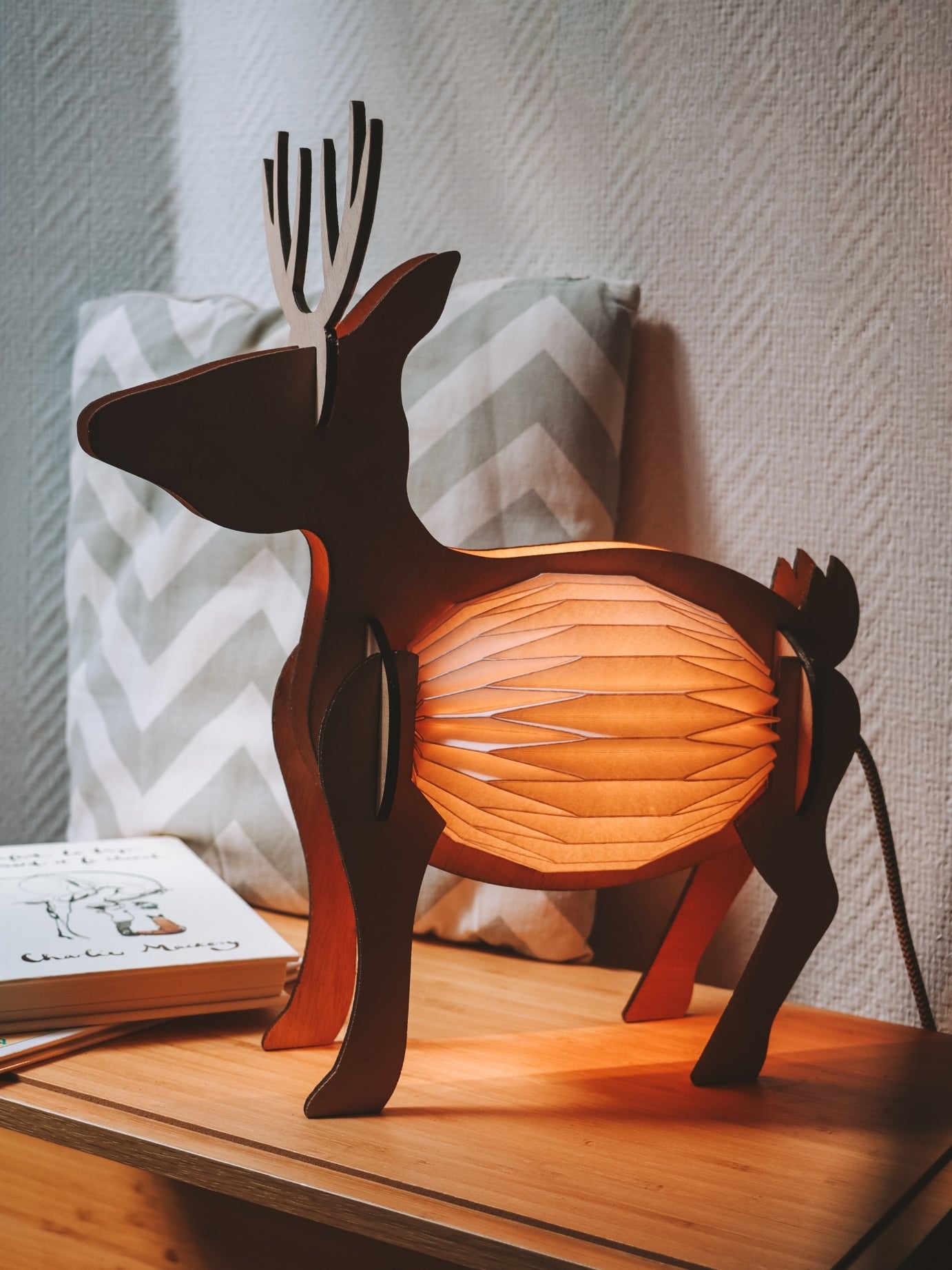 Lampe de table Cerf pour chambre d'enfant