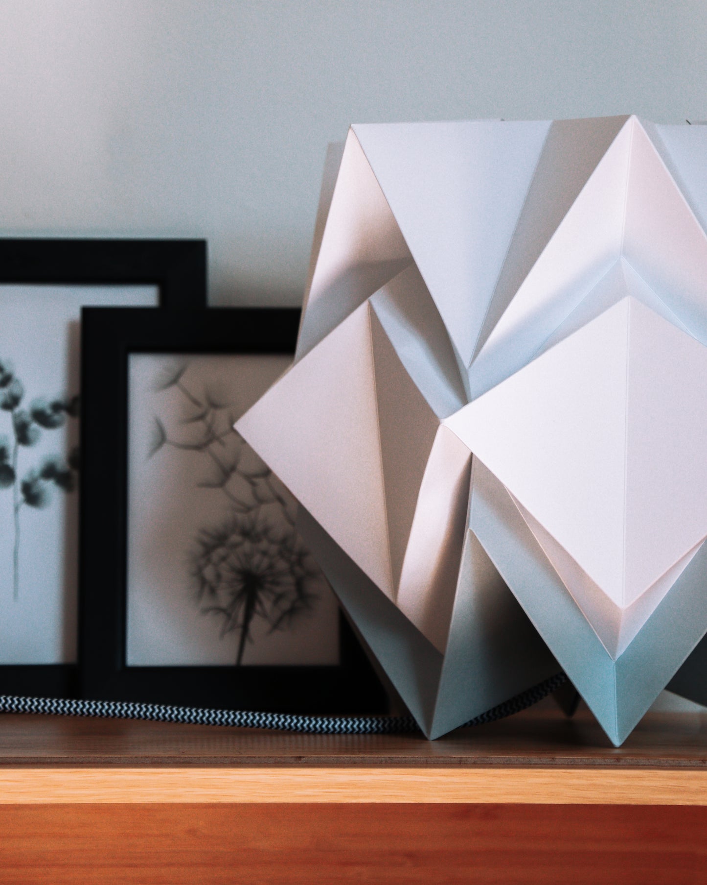 Origami Table Lamp in Paper - Size M