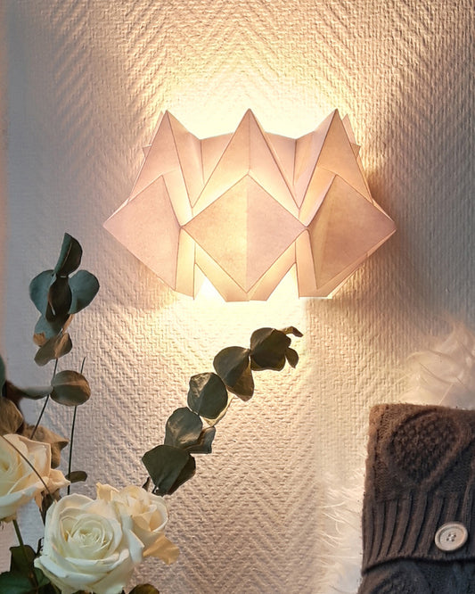 front detail white origami sconce alite Tedzukuri Atelier
