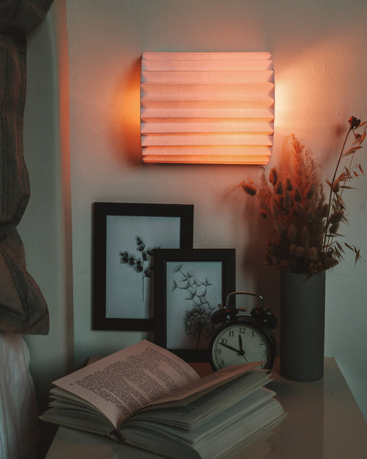 Applique Murale Origami – Luminaire en Papier, Fait Main