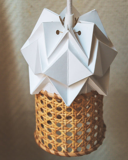 Small ORI pendant light in origami and canework in rattan