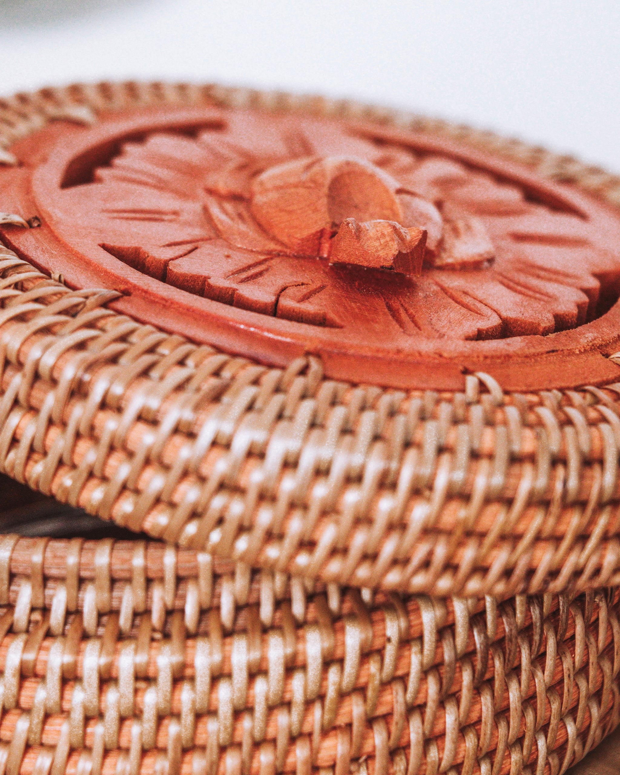 Vintage Handmade buy Carved Wood Turtle Rattan Basket Box