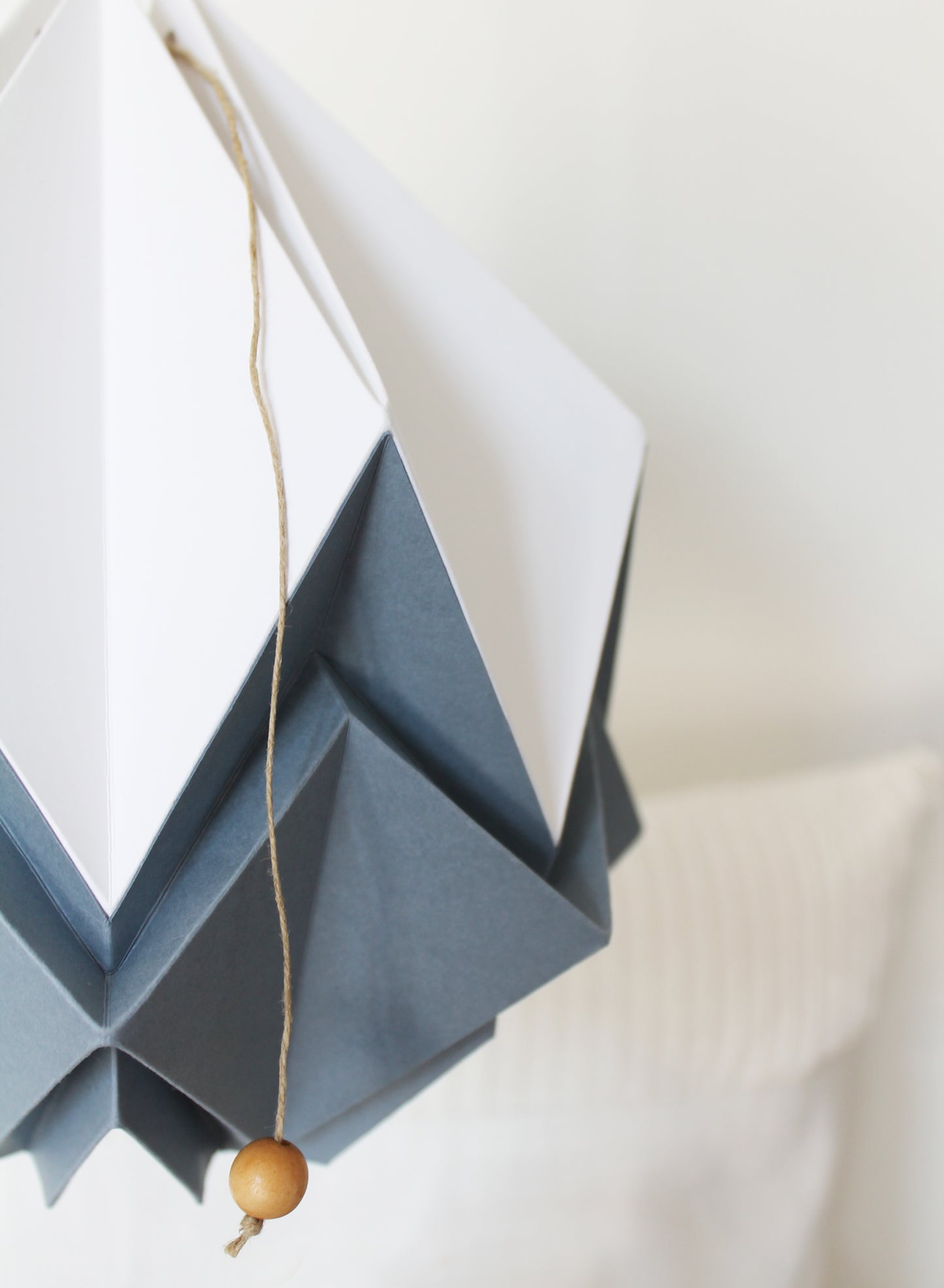 Suspension Origami Bicolore en Papier - Taille XL