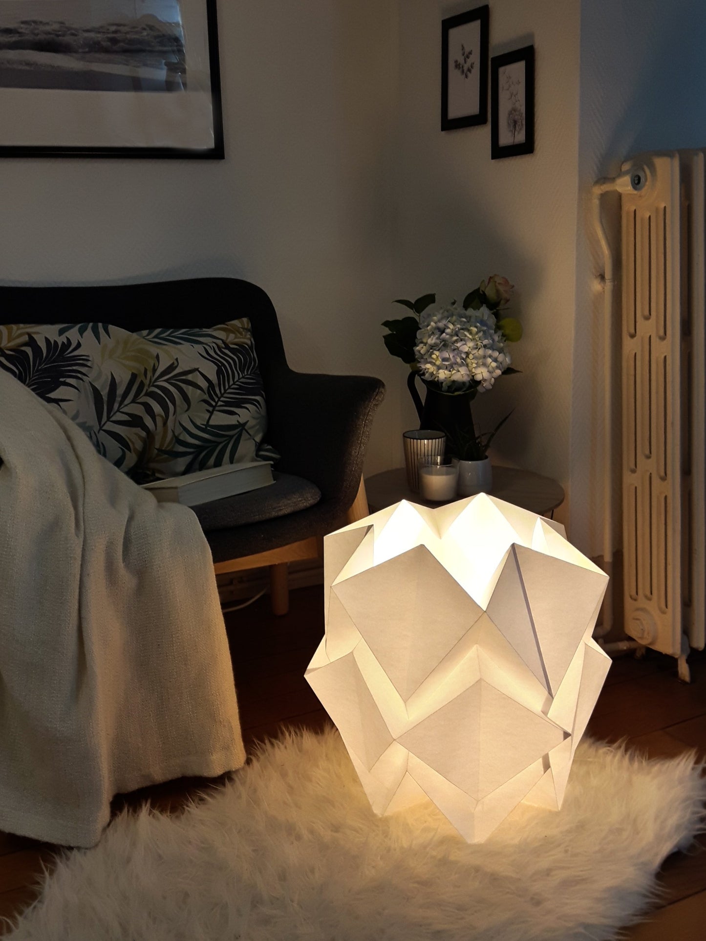 Origami Floor Lamp in Paper - Size L