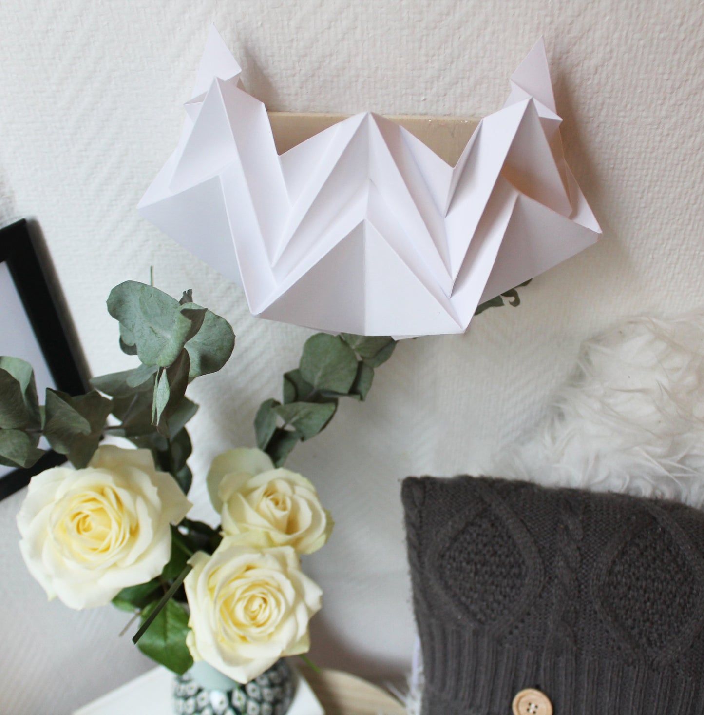 Origami Wall Sconce in Paper