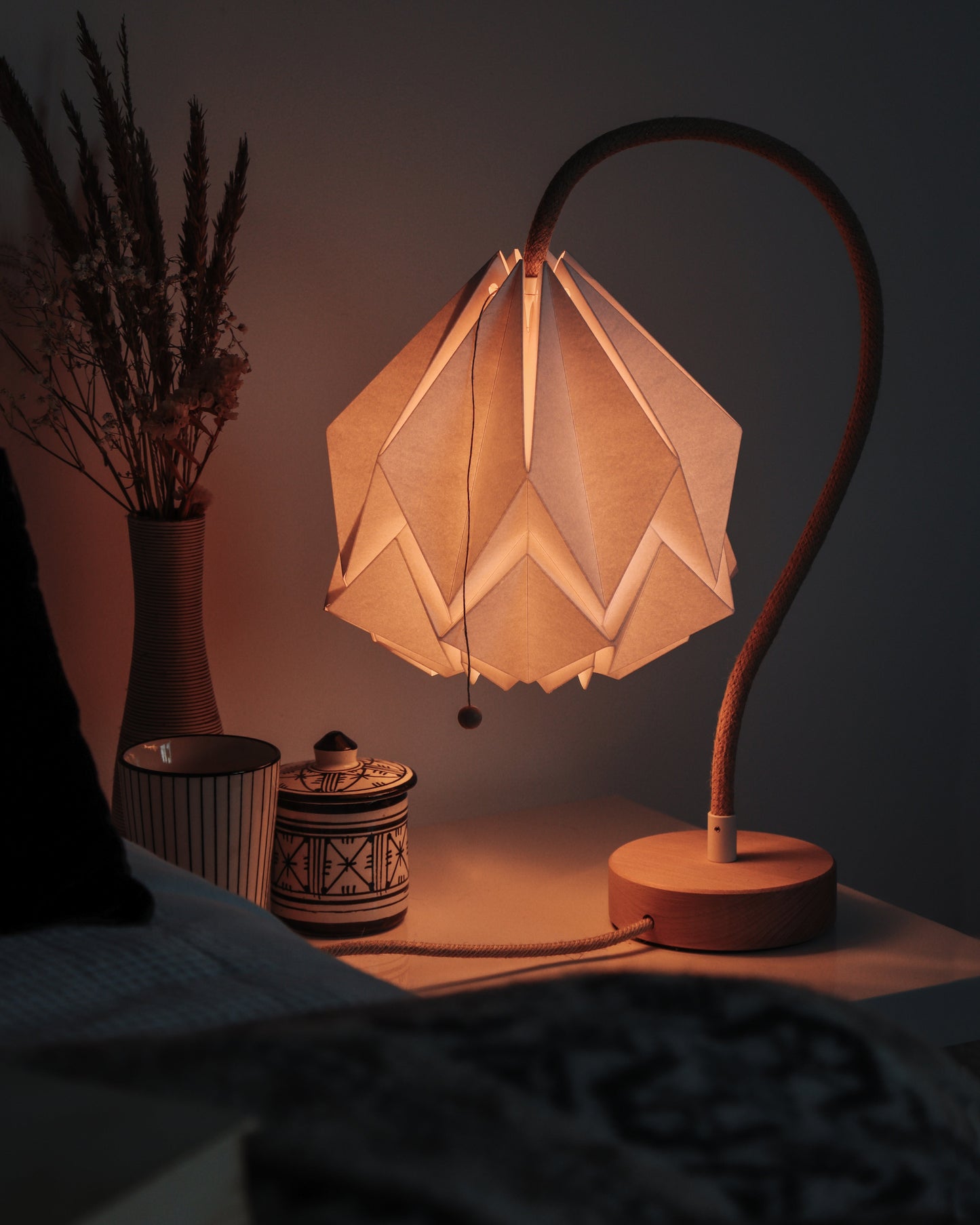 Origami Table Lamp in Paper - Size S